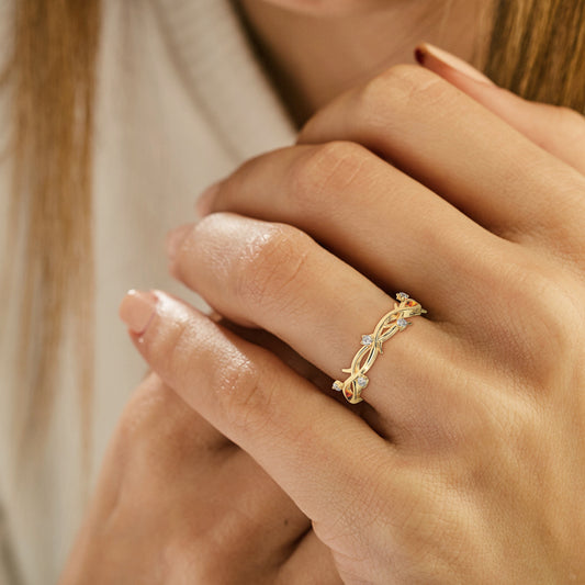 14k Gold Nature Inspired Diamond Ring