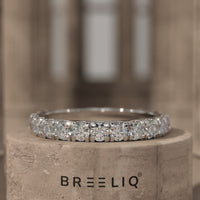 Lab Grown Wedding Band With Round Diamond