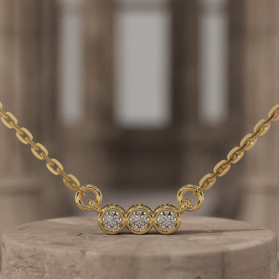 Gold 3 Stone Necklace