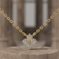 Deliciated Floral Necklace